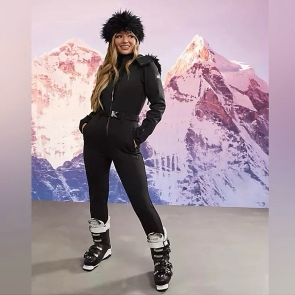 ASOS 4505 petite Ski Suit size 6
